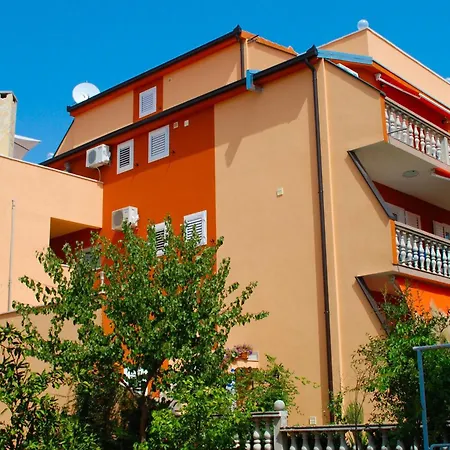 Apartament Mediteran, Kleine Mit Balkon
